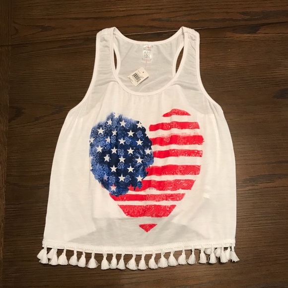 messybuns Tops - NWT Women’s tank top size large